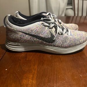 Nike flyknit multi color shoes